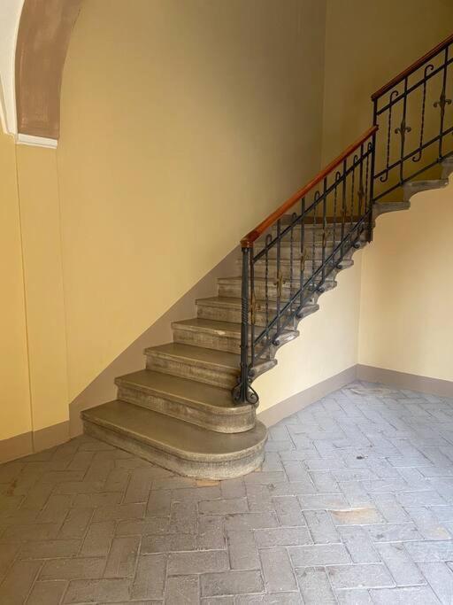 Home 11 Пьяченца Экстерьер фото